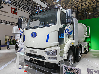 J6L新能源2.0純電動(dòng)攪拌車(chē)