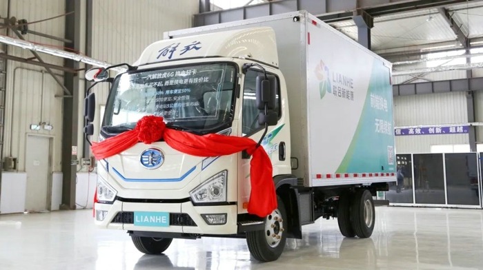一汽解放換電輕卡新品正式下線！2.jpg