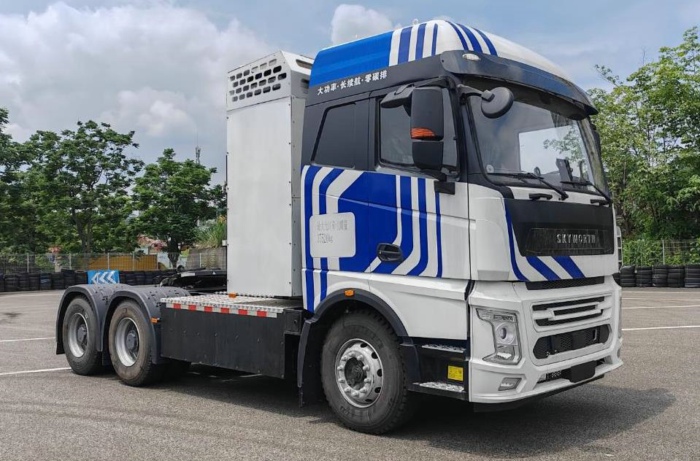 創(chuàng)維燃料電池半掛牽引車 NJL4250KEKFCEV3.jpg