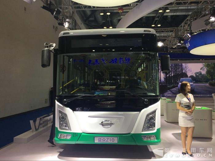 長(zhǎng)江益眾Z10電動(dòng)氫燃料城市客車(chē)