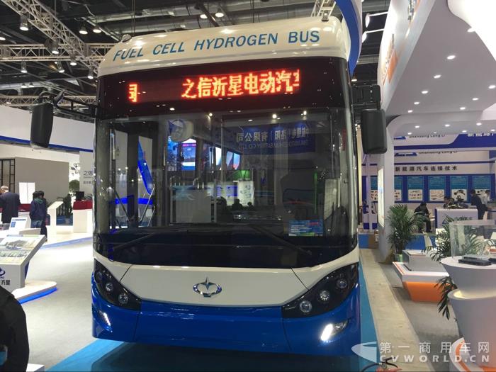 山東沂星氫燃料電池城市客車(chē)