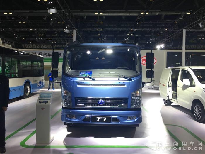 比亞迪T7純電動(dòng)掃路車(chē)