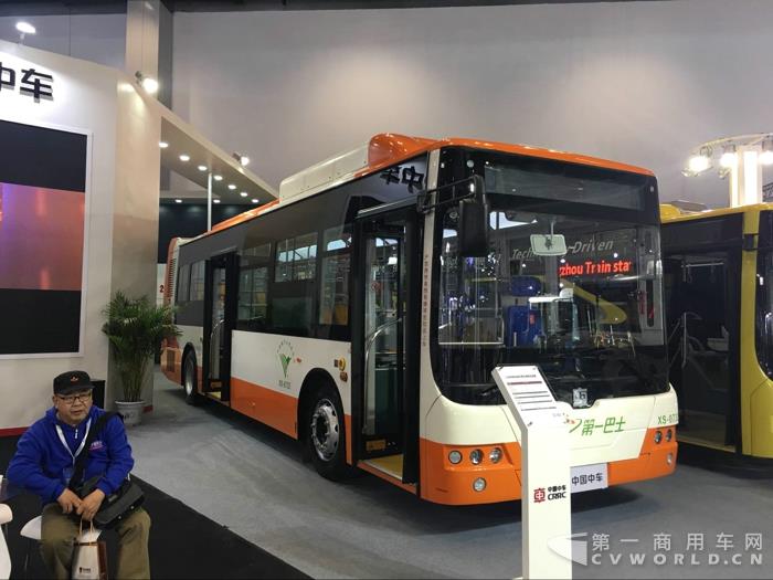 中車(chē)電動(dòng)10米純電動(dòng)客車(chē)
