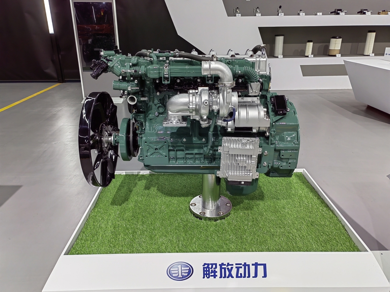 解放動力CA6DH-E6系列柴油機(jī)（5.7L）